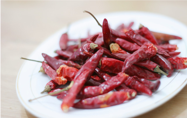 妇科炎症|医生提醒:这4物容易加重炎症,有妇科炎症的女人要少碰,别当成耳旁风