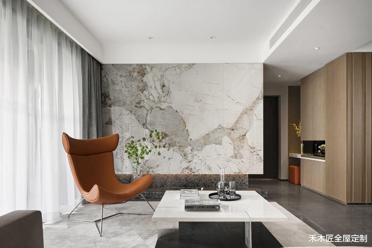 137㎡现代三居，横厅大气自然，简约格调满满高级感！