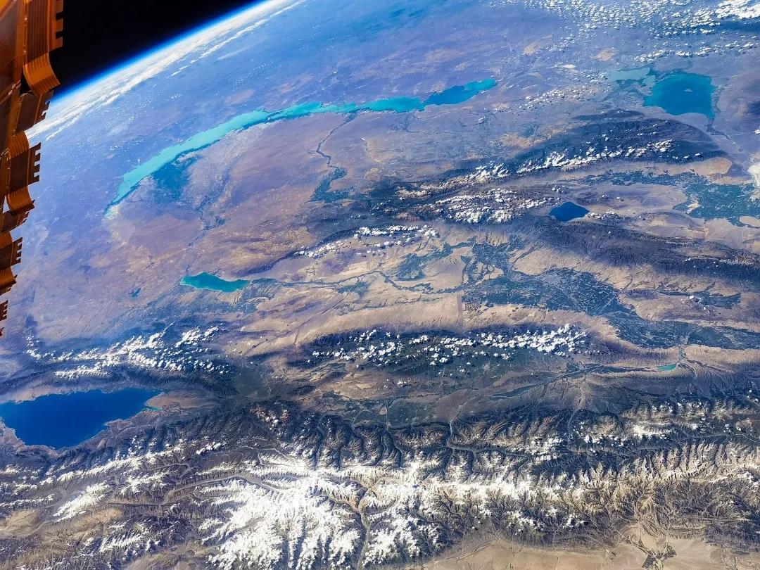 王亚平首次给地面拍大片,从中国空间站拍下10张图,分别是哪里?