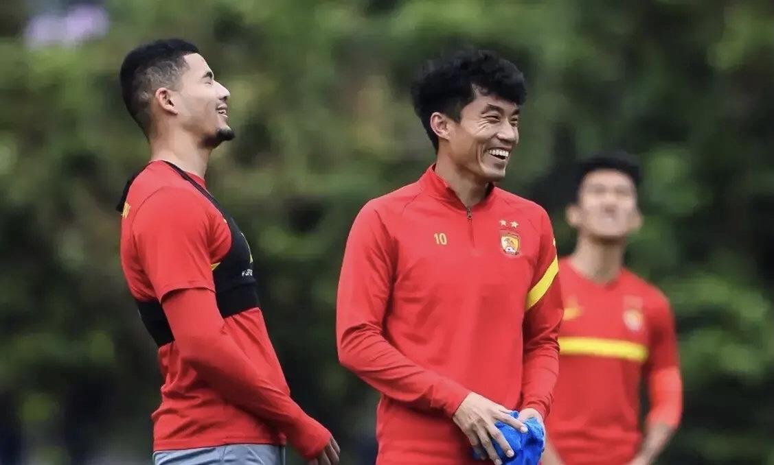 李霄鹏|真核心！李霄鹏亲赴广州挽留归化大将，双方已经达成一致