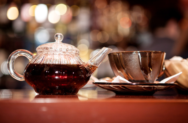 医生|多吃蛋黄升血压?医生:愚昧!不想血管“报废”,远离这“3物”