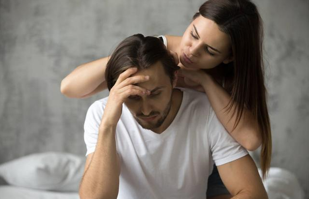 树先生聊情感 面对“红杏出墙”的老婆，丈夫为什么还会选择原谅她？答案很现实