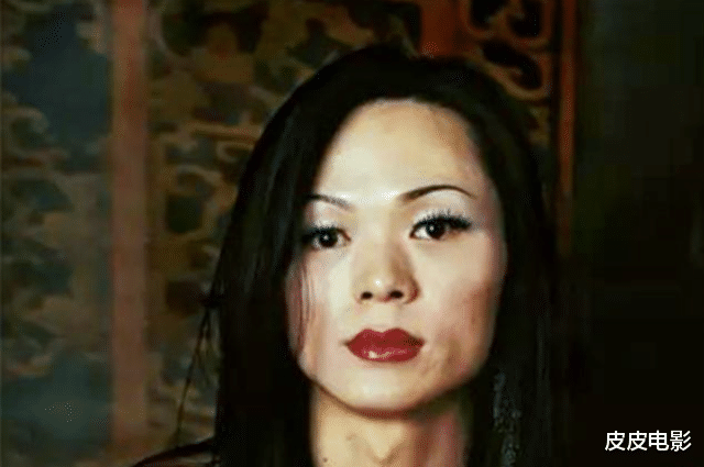 四川省|“变性人”李二毛,与男友患难10年分手,摘除假体,重新做回男人