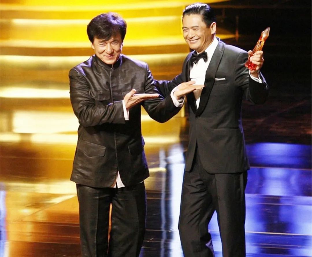 迪丽热巴|顶级巨星的第一次银幕合作：成龙，李连杰，周润发，周星驰，刘德华