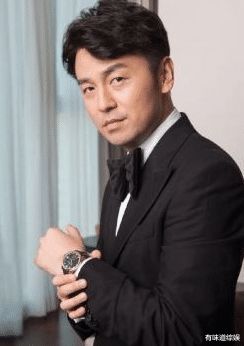 雷佳音|雷佳音称自己老婆比热巴好看多了，看到照片后，网友：这身材服了