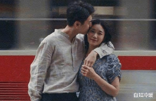 自知冷暖|女人经历的感情多了,这3个地方是不一样的,藏是藏不住的