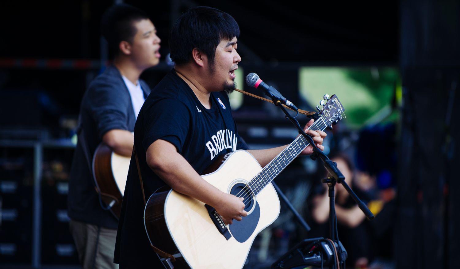 东东妈讲育儿|吸毒艺人宋冬野演出被举报后破防了,一夜不睡,爆粗口怒怼网友