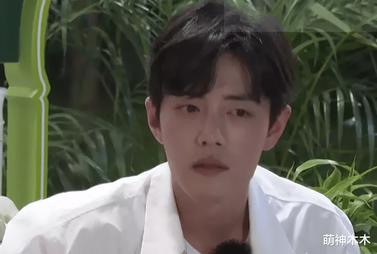 肖战|肖战《青游记》片段曝光，节目中疑遭刁难冷待，唯有贾玲对他友好