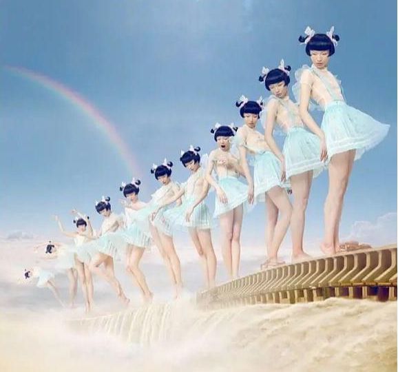 陈漫|陈漫辱华风波后续？争议作品并未下架，还登上了时尚杂志