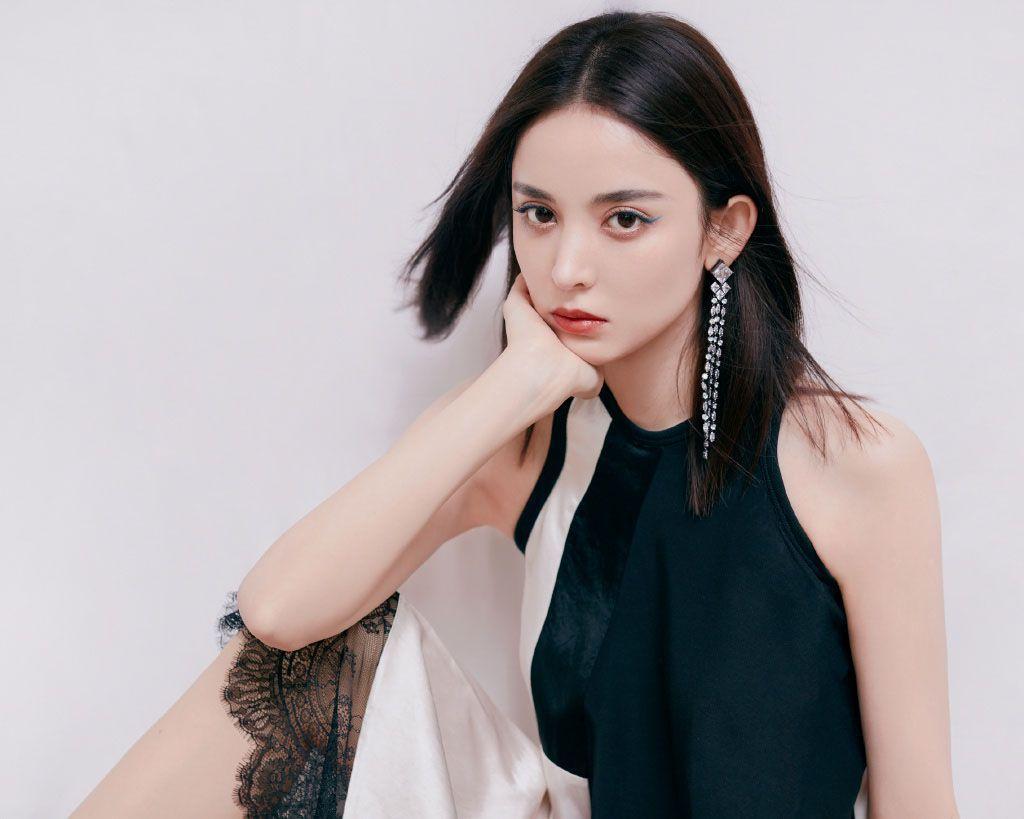 聪哥来聊 古力娜扎：在影视圈走红的新疆美女