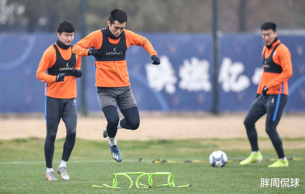 亚冠|亚冠席位迎转机？鲁能出招硬磕亚足联，一细节彰显中超豪门底蕴