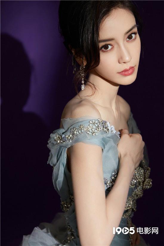 穗禾|Angelababy杨颖漫影写真曝光 繁花落影似仙女