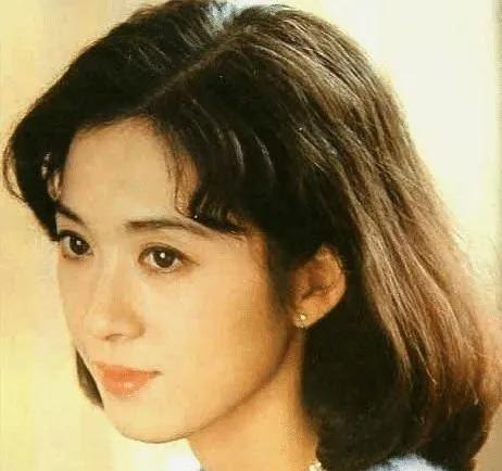 机加工分享赵工|沈丹萍：与张铁林交往6年，转身嫁大15岁德国人，结局如何？