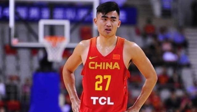 高尚|拒绝退役！前广东宏远名将重返职业赛场，带队冲击冠军