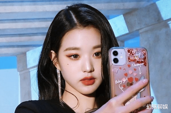 张天爱|14岁在韩国C位出道，拥有完美条件的张元英，因为何事烦恼？