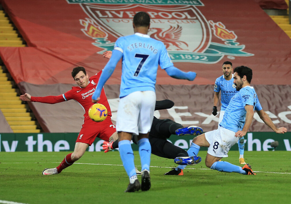 利物浦|利物浦被灌4球，彻底崩盘！瓜迪奥拉神了，曼城疯狂14连胜