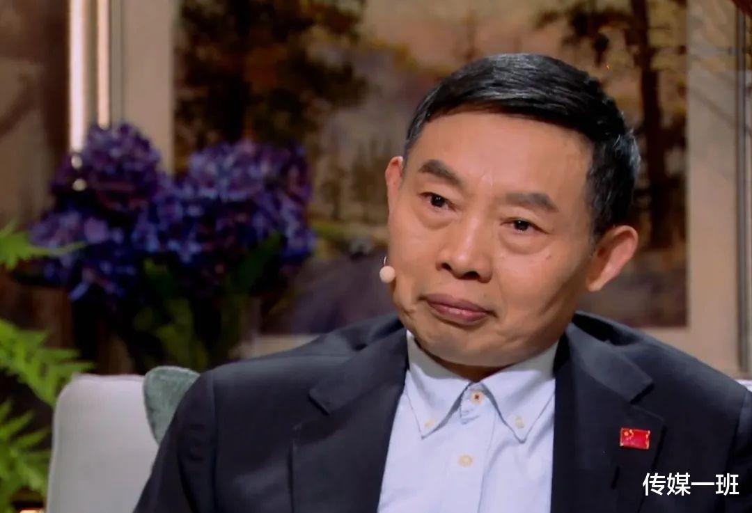 董卿|《朗读者》时隔三年，重磅回归！董卿状态在线，共情能力极强