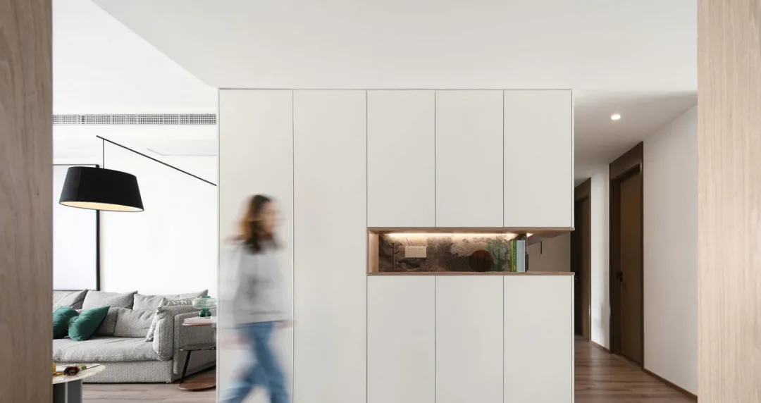 家装日记:白+原木搭配,高级!