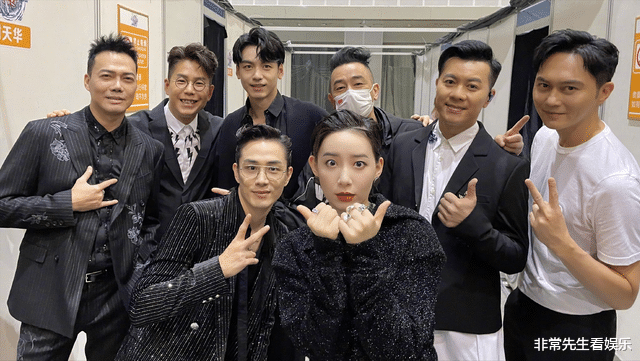 湖南卫视|网曝湖南跨年晚会嘉宾，4顶流加盟，披哥浪姐助阵，主持阵容大变