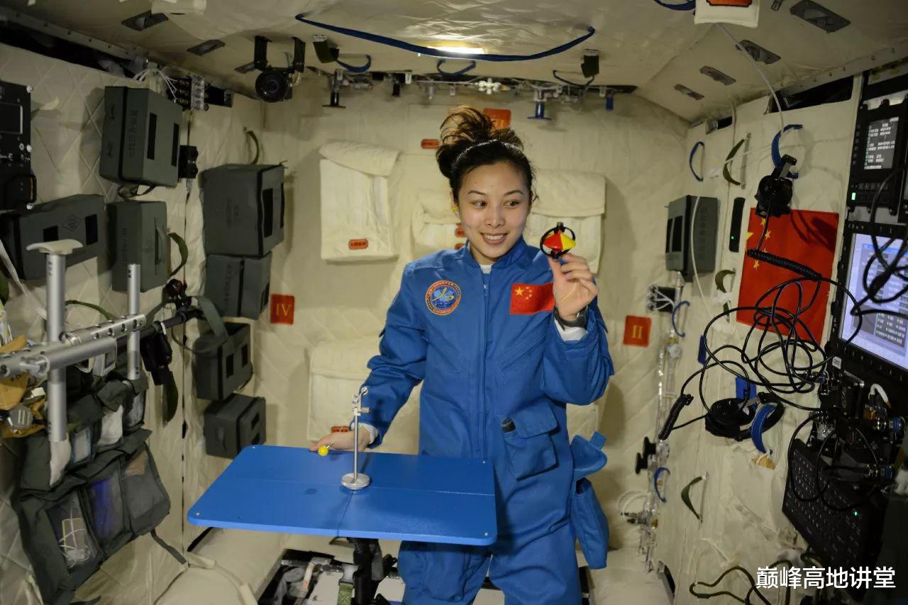 亚洲首位出舱女航天员,为何是王亚平?复盘天宫第三次太空出舱