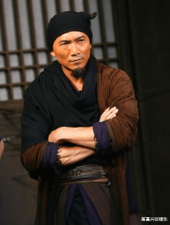 洪金宝|洪金宝不再回避,首次回应往日绯闻,范丞丞身世之谜终于被揭开