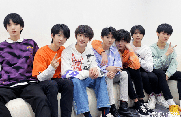 宋亚轩|马嘉祺应该属于，对自己要求很高的人，他很怕被人给他戴高帽子