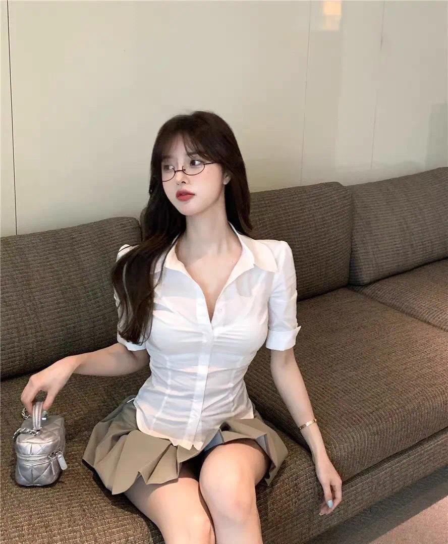 檬檬情柠 爱情是一个永恒的主题，不同的年代有着不同的爱情