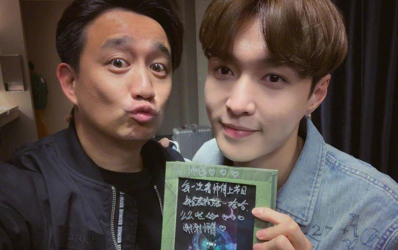 易烊千玺|张艺兴连续6年为黄磊庆生！网友：今年的庆生文果然升级了