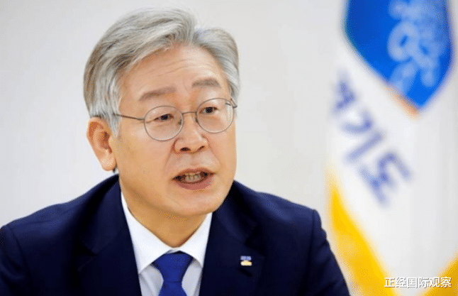 文在寅|韩国政坛好戏开锣，朴槿惠迎来翻身机会，文在寅接班人丑闻曝光