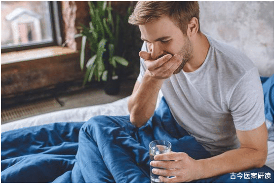 血糖|肝硬化的人，上厕所可能会有这4种“异常”，如果你也有，建议体检下