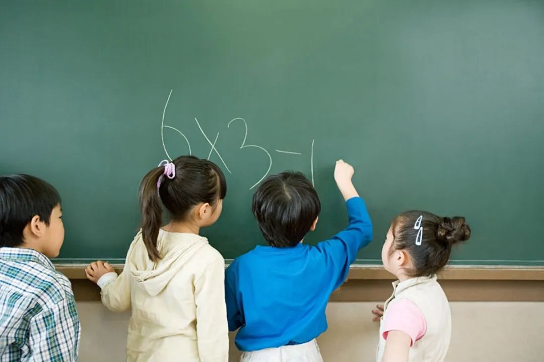 饭饭妈妈育儿|为何教孩子念“123”不科学?如何正确对孩子进行数学启蒙教育?