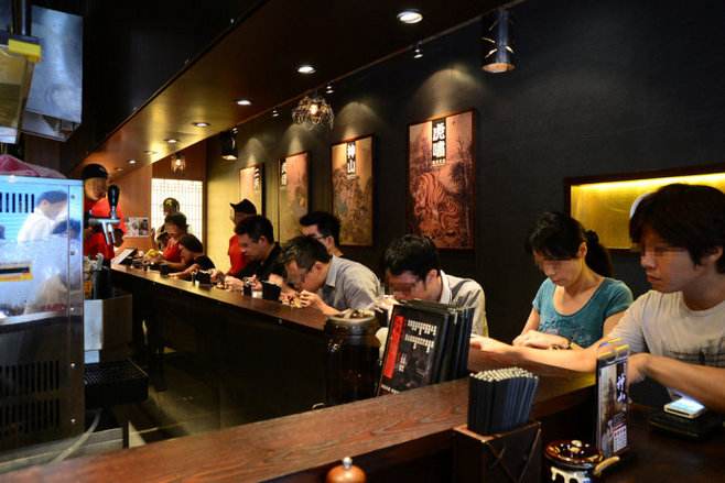 宋祖儿|当代社会为什么单身不婚族越来越多？单身正常吗？为什么要结婚呢