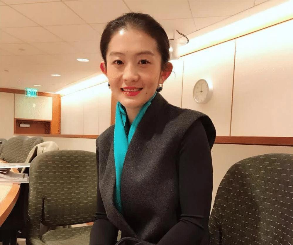 任嘉伦|网传比尔盖茨新欢是王喆，疑似已怀孕，当事人回应