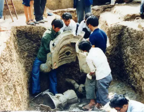 海叔说 三星堆“纵目人”后裔在四川？纵目人之子受访称：父亲曾被测DNA