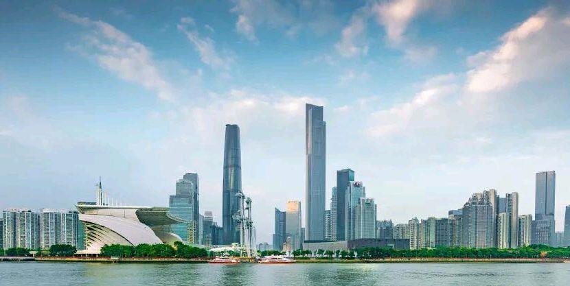 广州“第一高楼”造型很奇特,游客直言:这设计太奇怪!