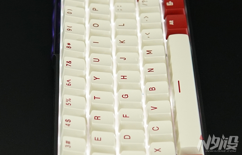 电影|致敬红白机 黑爵K610T三模无线机械键盘简评