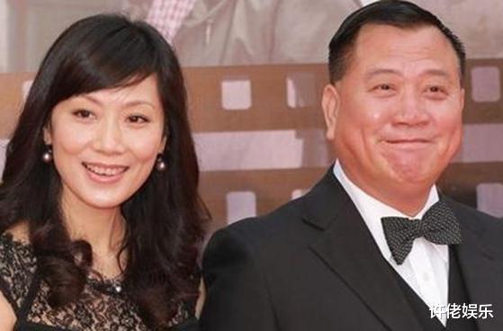 萧亚轩|老牛吃嫩草的7个明星， 萧亚轩还不算最猛，她们一个比一个厉害