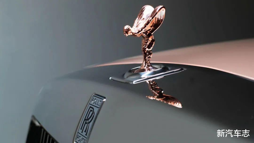 尾盘 劳斯莱斯广告翻车，请争议网红代言，代言人还亲自上网怼网友