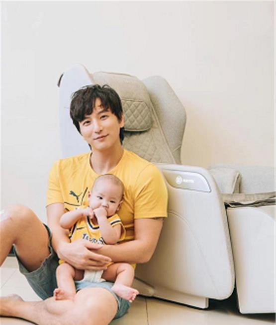 高圆圆|知名男星晒照官宣妻子怀二胎，他曾风靡全球，江宏杰等人送祝福