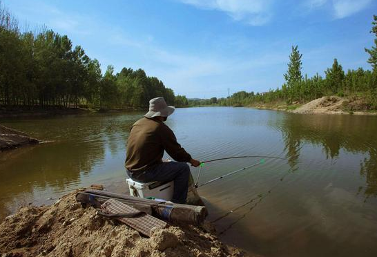 |什么天气最适合钓鱼？和天气有哪些关系？——盛世三渔