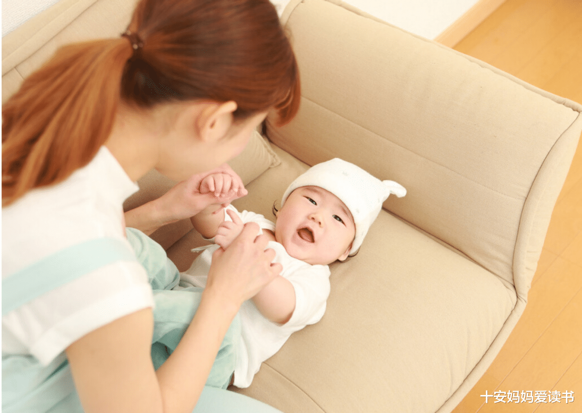 十安妈妈爱读书|半岁宝宝夜醒吵着要喝奶，可能并非是因为饿，“安抚奶”了解一下