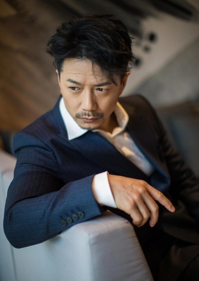 各抒己见 老了反而魅力大增的“叔圈天菜”，他们的共同点是把演戏当作热爱