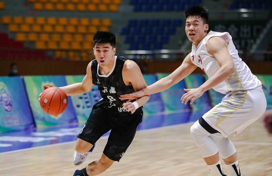 福建男籃|福建加時絕殺上海！周琦23分繼偉22分，常林34+7，杜峰又出大手筆
