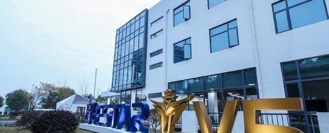 桃小菁的|Caps新发现“秃了也强了”！网爆V5将和NIP合并上市