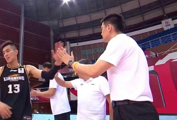 费曼|曝杨鸣后院起火,出轨实锤,疑似小三微博炮轰原配,上演逼宫大戏