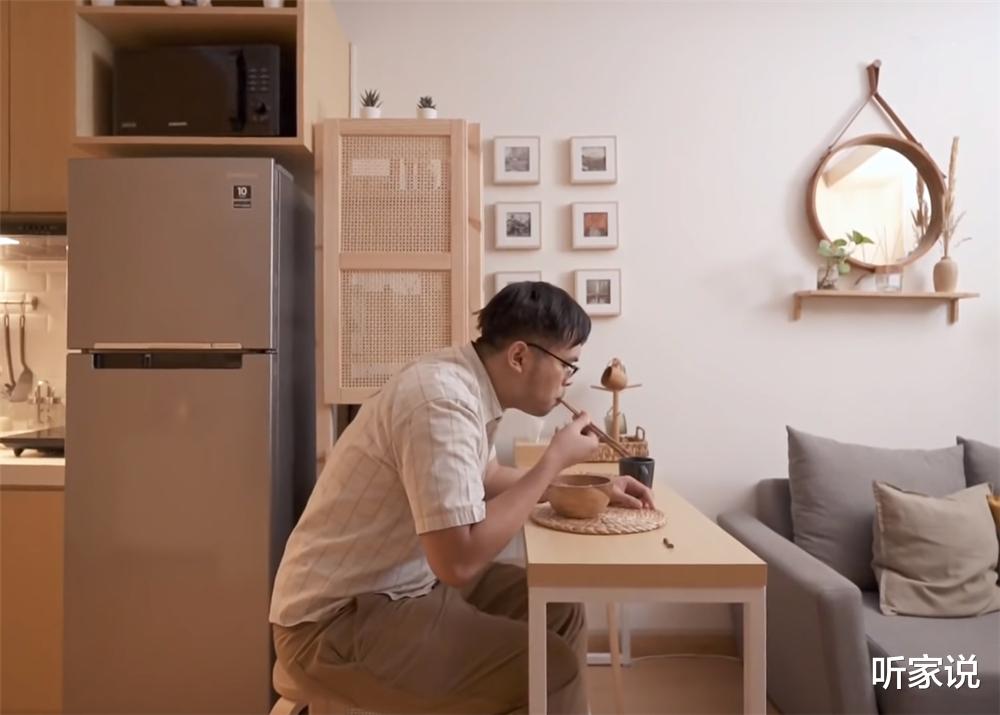 电视背景墙|印尼程序员小哥买下35㎡蜗居，人生中第一套房，面积虽小也要精致