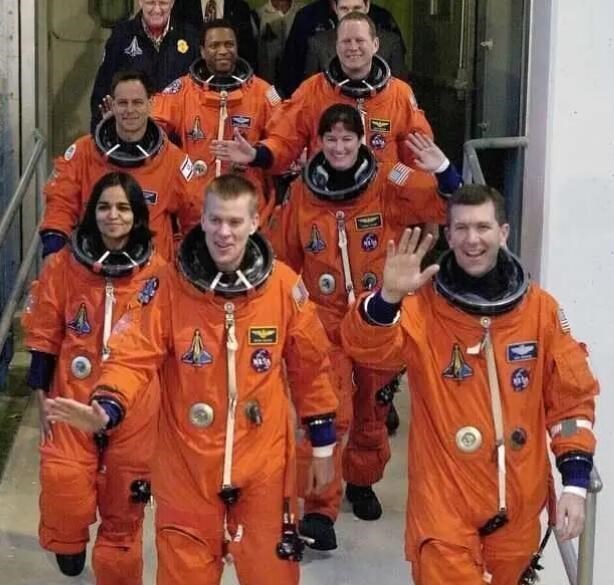 宇航员 宇航员如果遇难，他们的尸体为何坚决不能从太空运回地球？