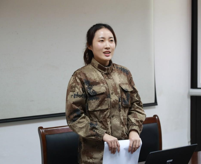 文职|军队文职招录遭遇滑铁卢，8000多个岗位无人问津，铁饭碗不铁了？