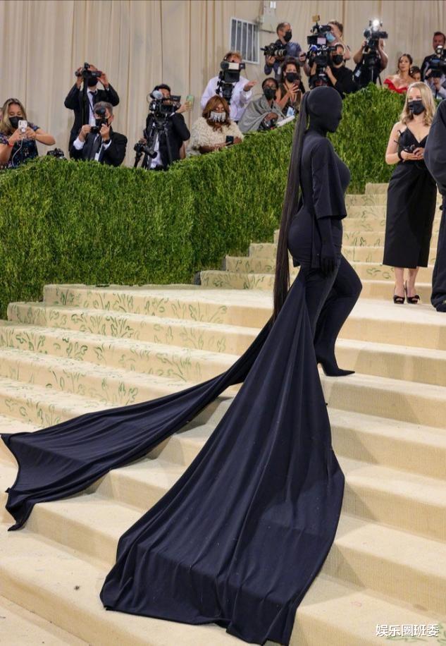 叶玉卿|Met gala红毯大咖云集,暴露多位艺人感情现状,72岁的她却惨翻车