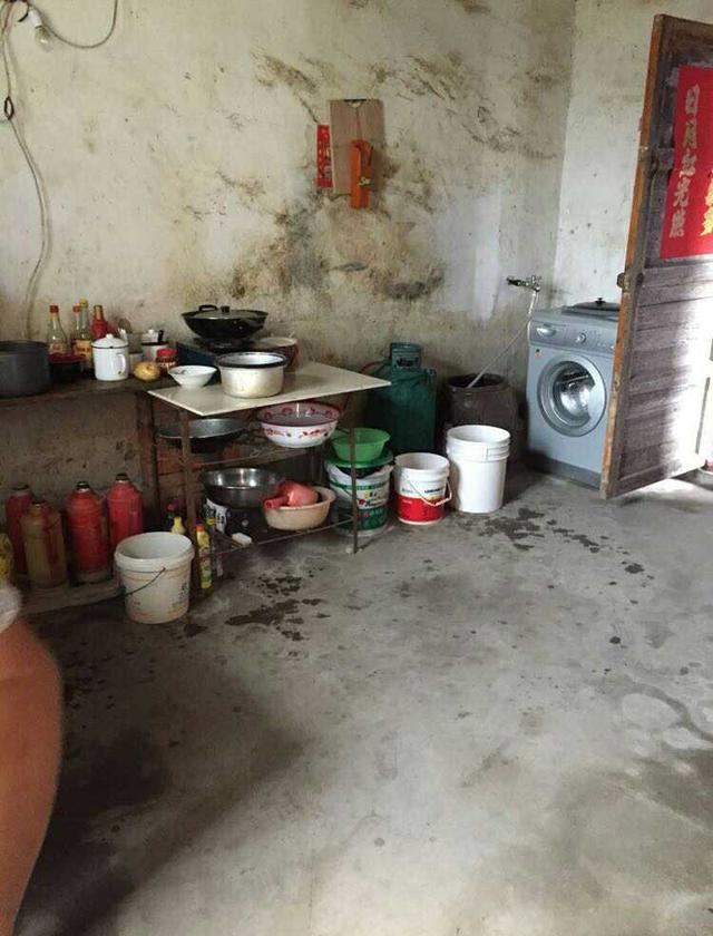 晒晒农村婆家婚房，又土又破，外出都不用锁门！有谁嫁得比我惨？
